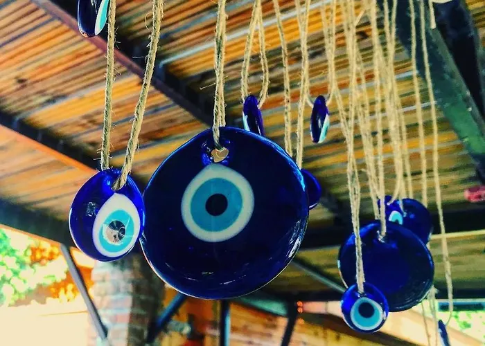 ベッド・アンド・ブレックファスト Otantik Tas Ev ダラマン