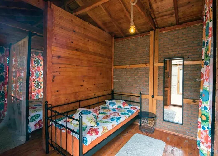 ベッド・アンド・ブレックファスト Otantik Tas Ev ダラマン