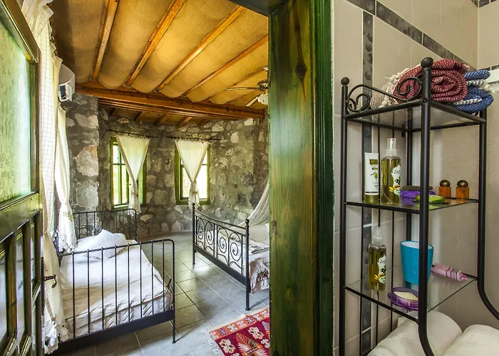 Otantik Tas Ev ベッド・アンド・ブレックファスト ダラマン