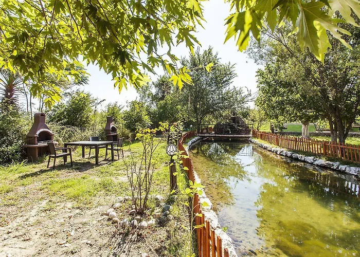 Otantik Tas Ev 3* ダラマン