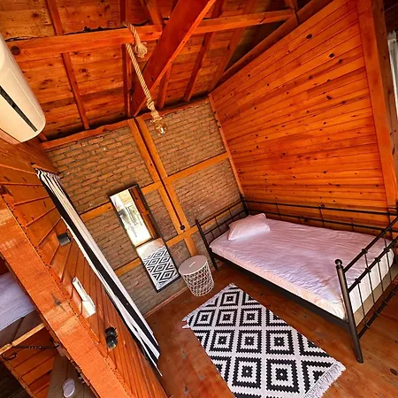 Otantik Tas Ev Dalaman