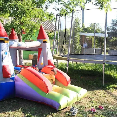 Panzió Otantik Tas Ev 3*