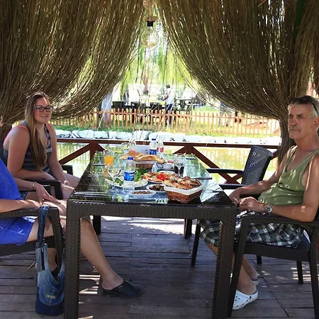 Otantik Tas Ev Dalaman