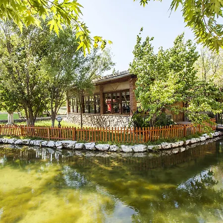 Bed and Breakfast Otantik Tas Ev Dalaman