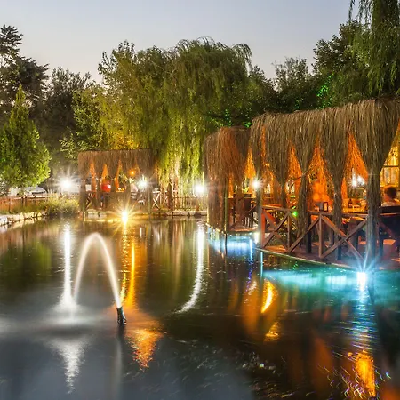 Otantik Tas Ev Bed and Breakfast